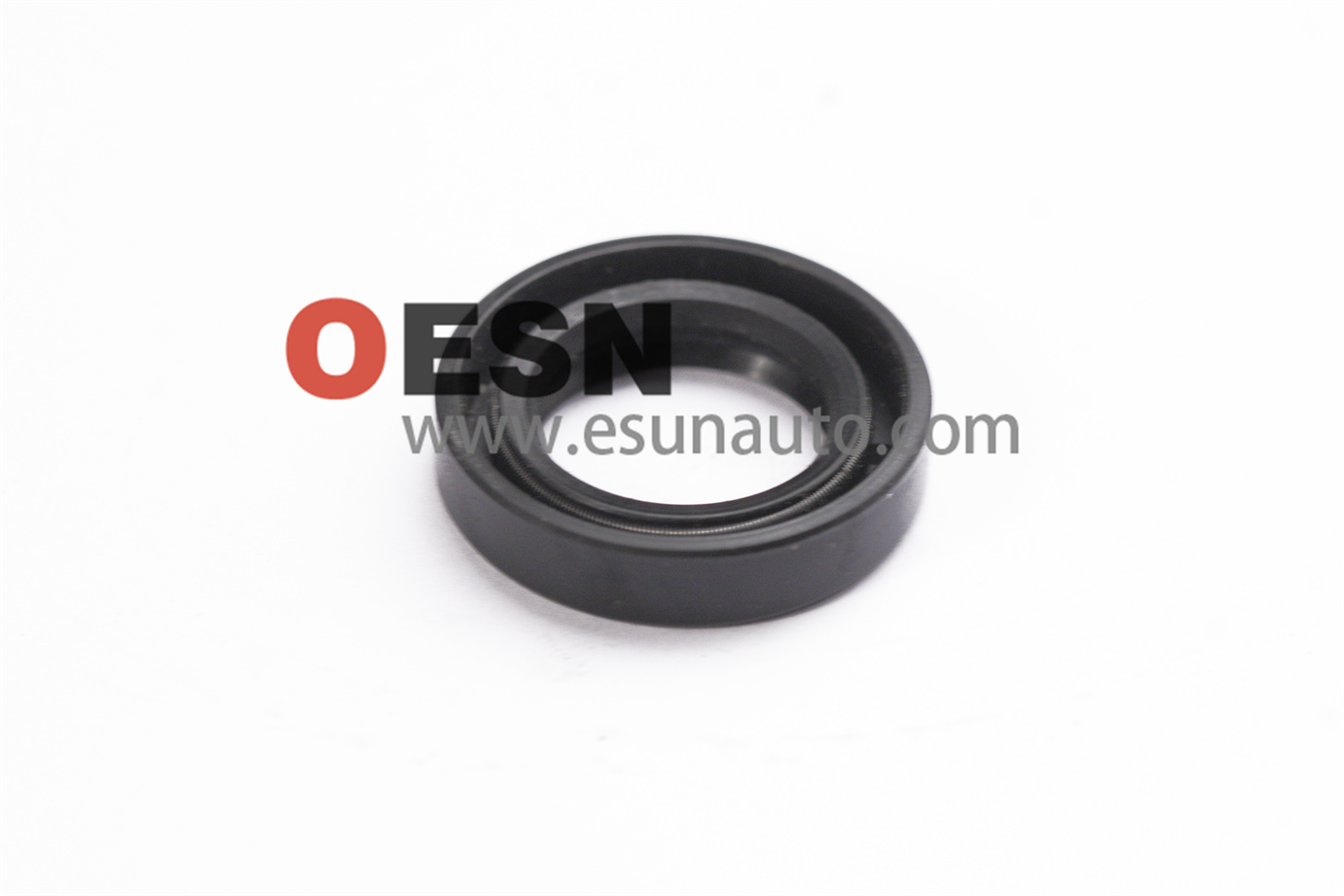 Oil seal RR; secondary shaft   ESN70032  OEM8972535521