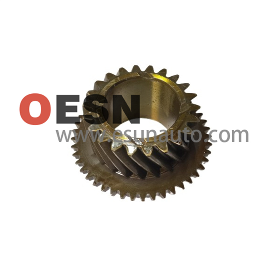 transmission gear 5th ESN70034  OEM8972412310